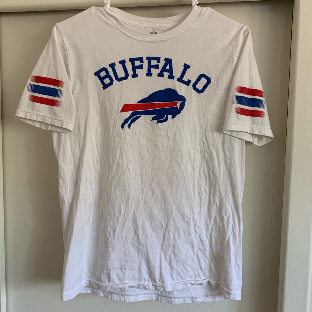 Woman’s Buffalo Bills tee